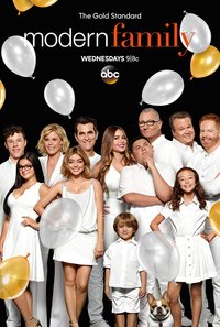 Modern Family - Season 10